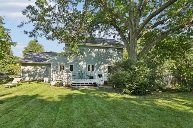 $479,900 | 1007 Eric Lane, Waunakee, WI 53597