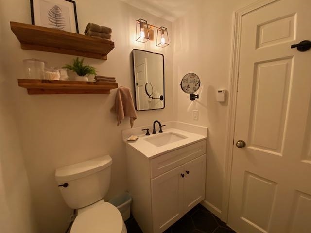 18 Dianna Road Londonderry, NH 03053 - Photo 8 of 27