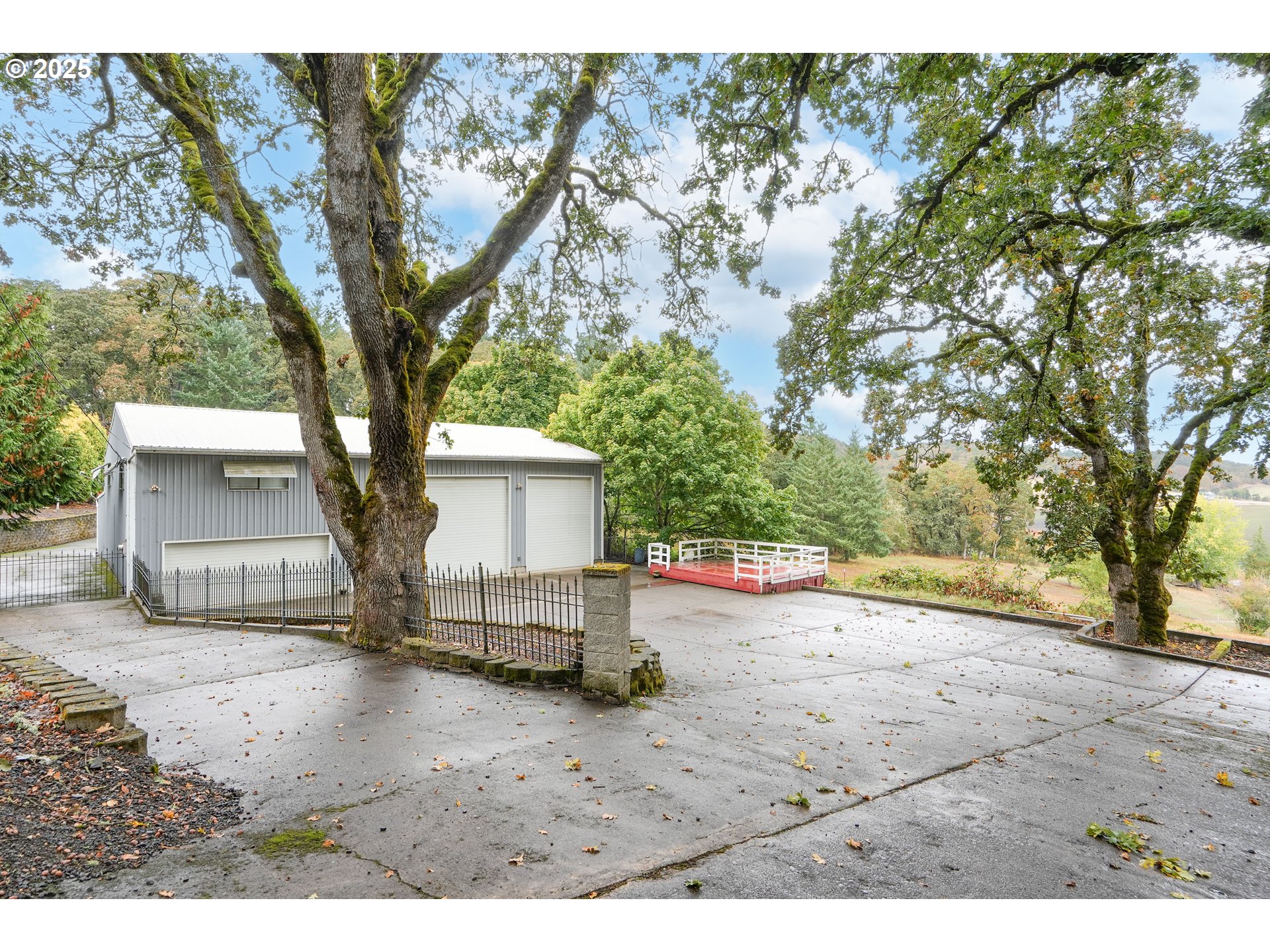 36313 Blueberry Drive Lebanon, OR 97355 - Photo 36 of 48
