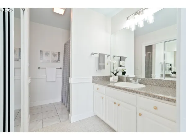 $1,490,000 | 36313 Blueberry Drive, Lebanon, OR 97355