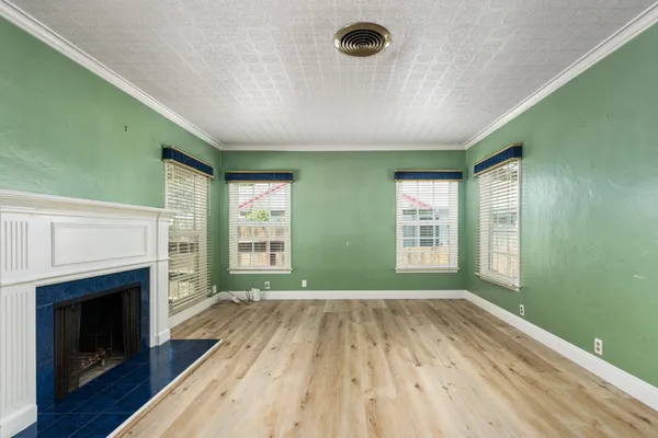 $399,900 | 1633 North Thorne Avenue, Fresno, CA 93704