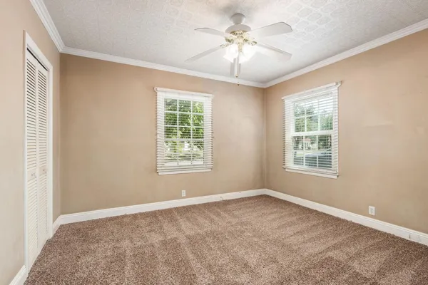 $399,900 | 1633 North Thorne Avenue, Fresno, CA 93704