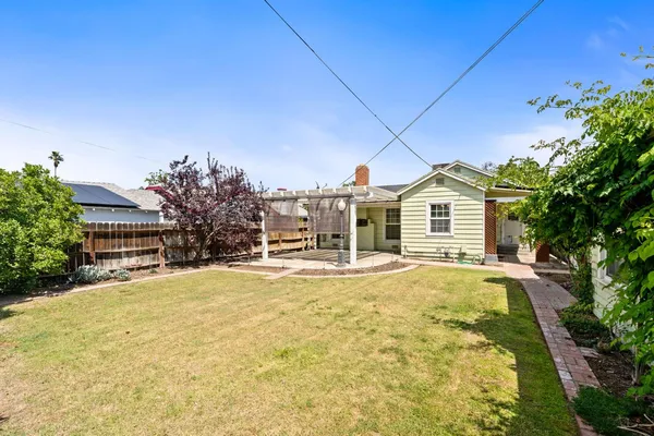 $399,900 | 1633 North Thorne Avenue, Fresno, CA 93704