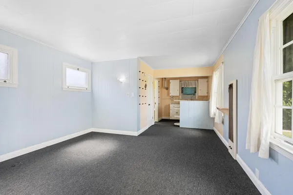 $399,900 | 1633 North Thorne Avenue, Fresno, CA 93704