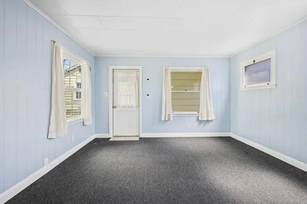 $399,900 | 1633 North Thorne Avenue, Fresno, CA 93704