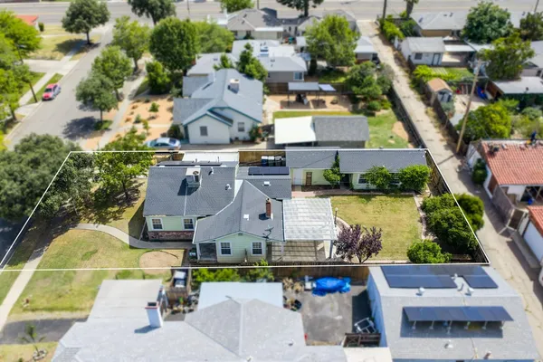 $399,900 | 1633 North Thorne Avenue, Fresno, CA 93704