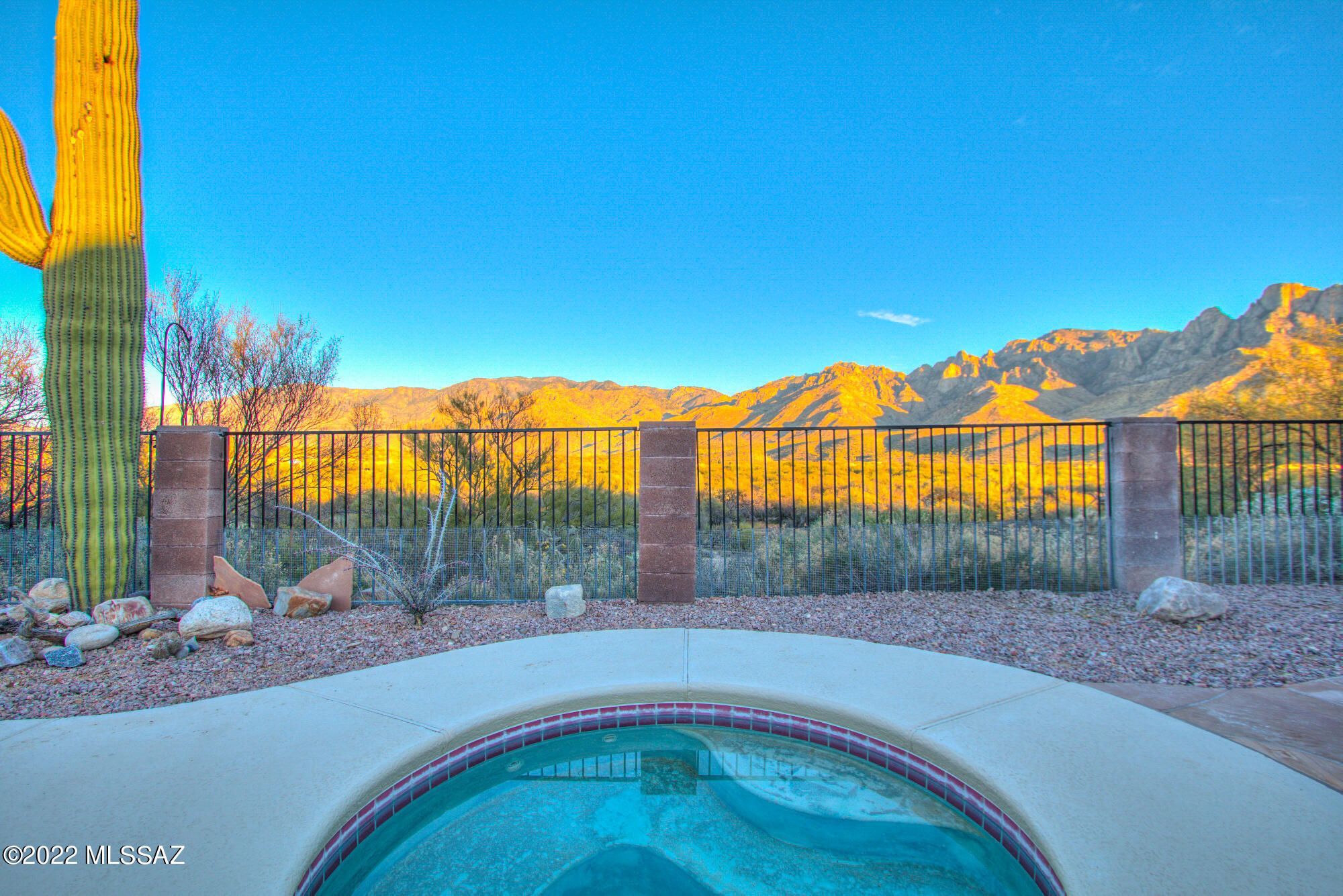 1925 East Andromeda Place Tucson, AZ 85737 - Photo 7 of 37