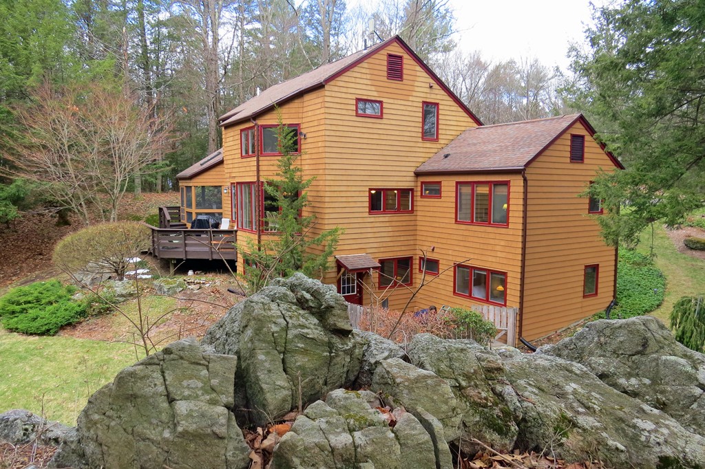 31 Juggler Meadow Road Leverett, MA 01054 - Photo 1 of 30