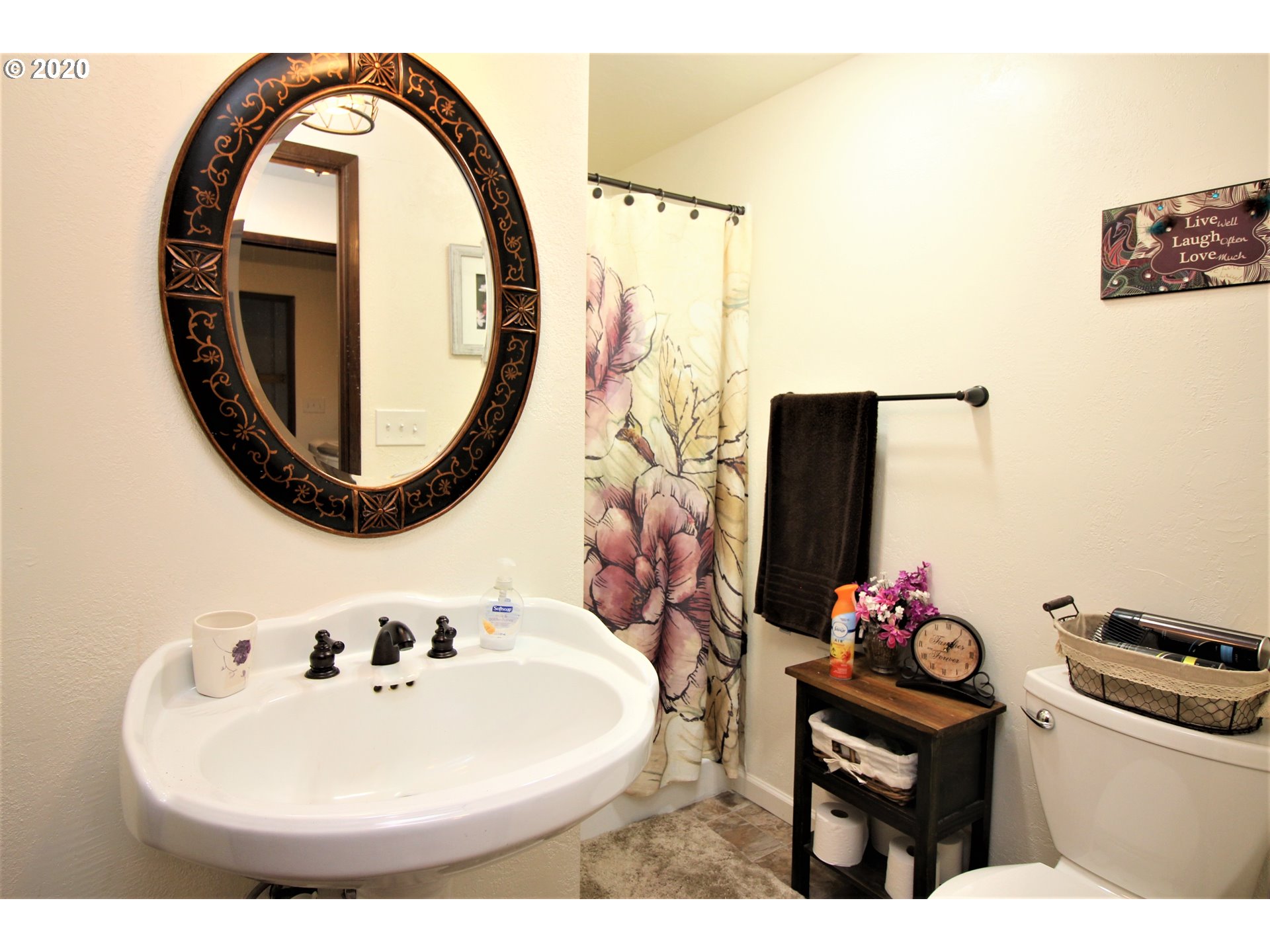 63091 Crown Point Road Coos Bay, OR 97420 - Photo 11 of 24