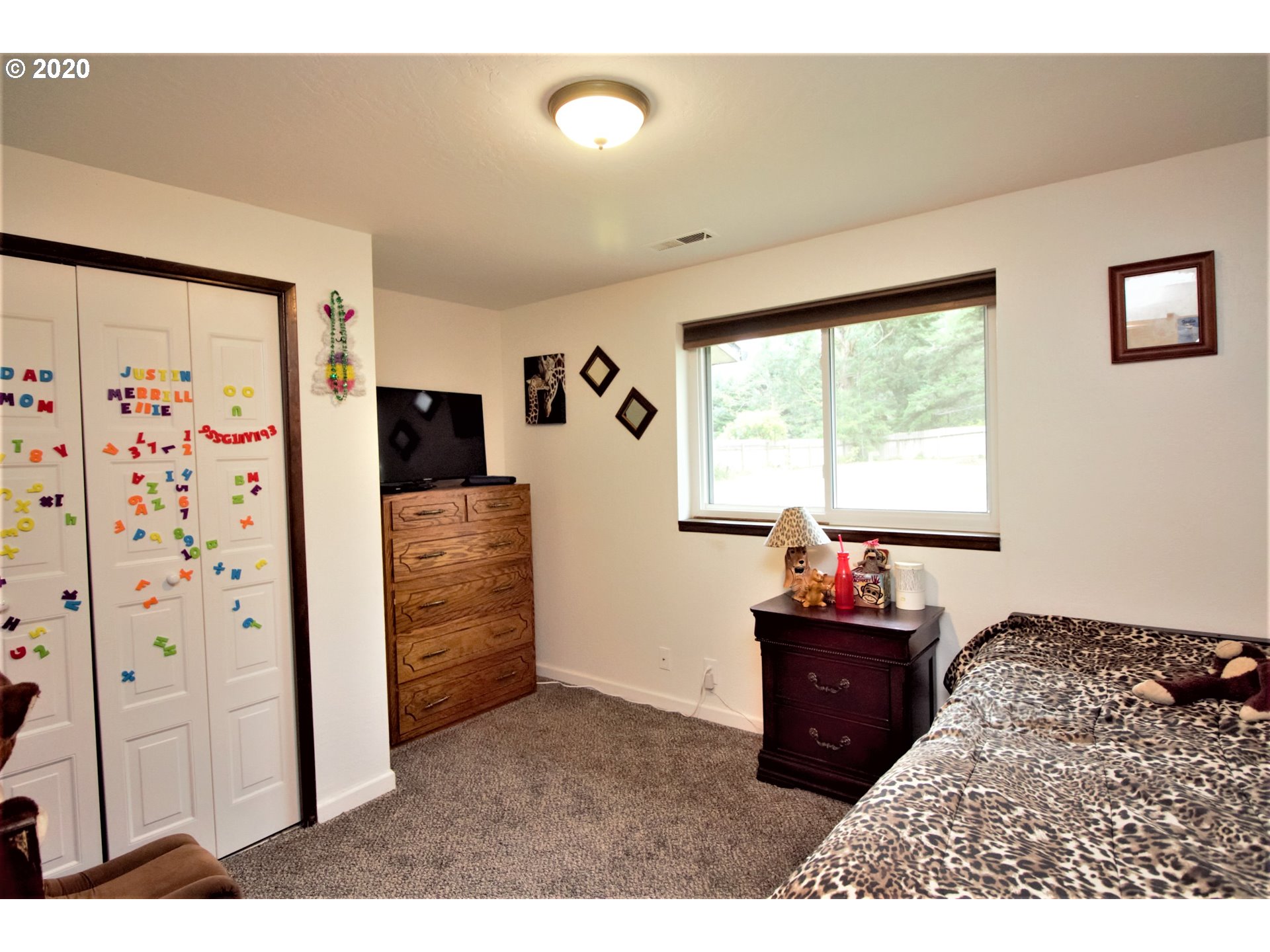 63091 Crown Point Road Coos Bay, OR 97420 - Photo 13 of 24