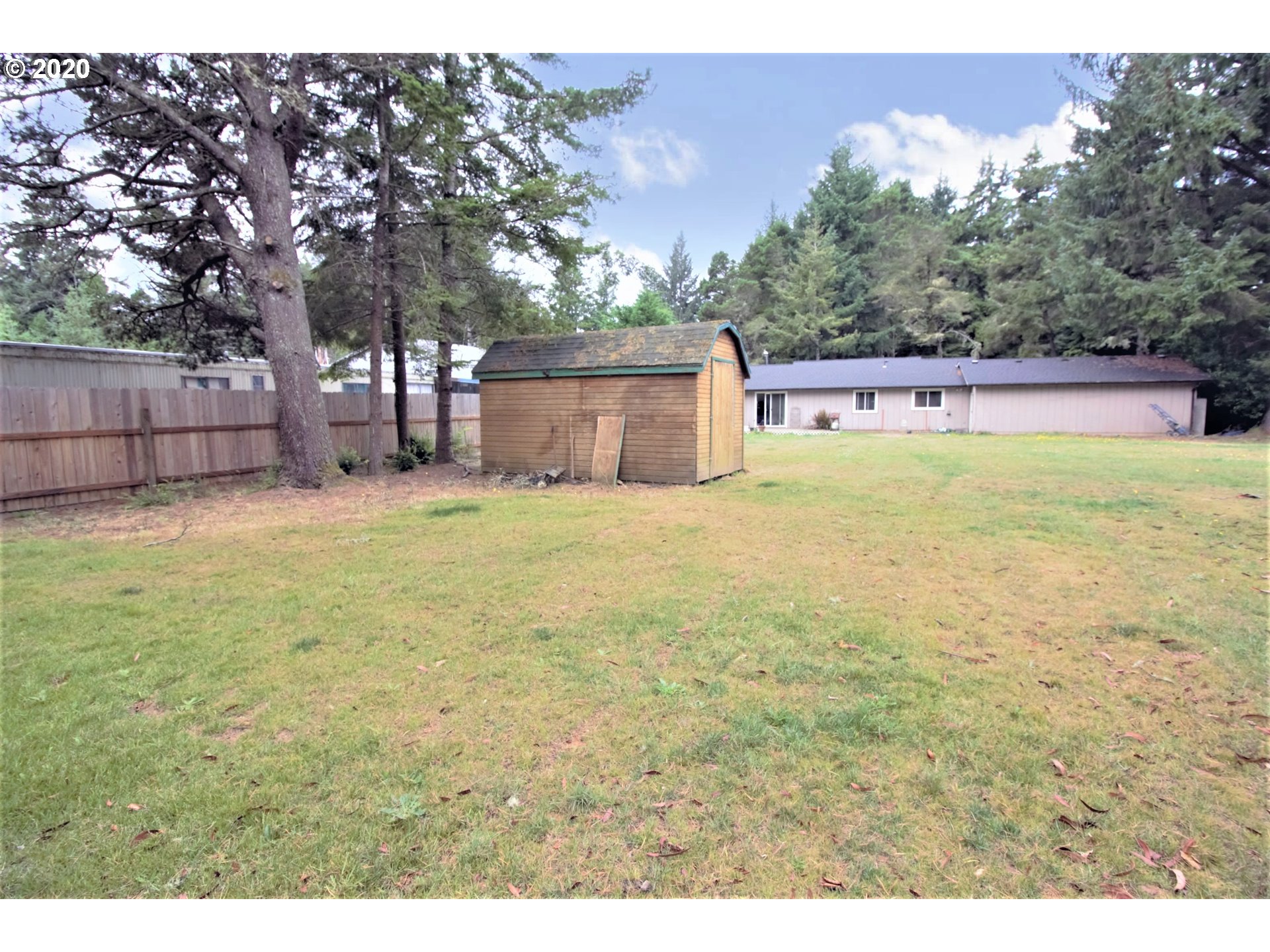 63091 Crown Point Road Coos Bay, OR 97420 - Photo 23 of 24