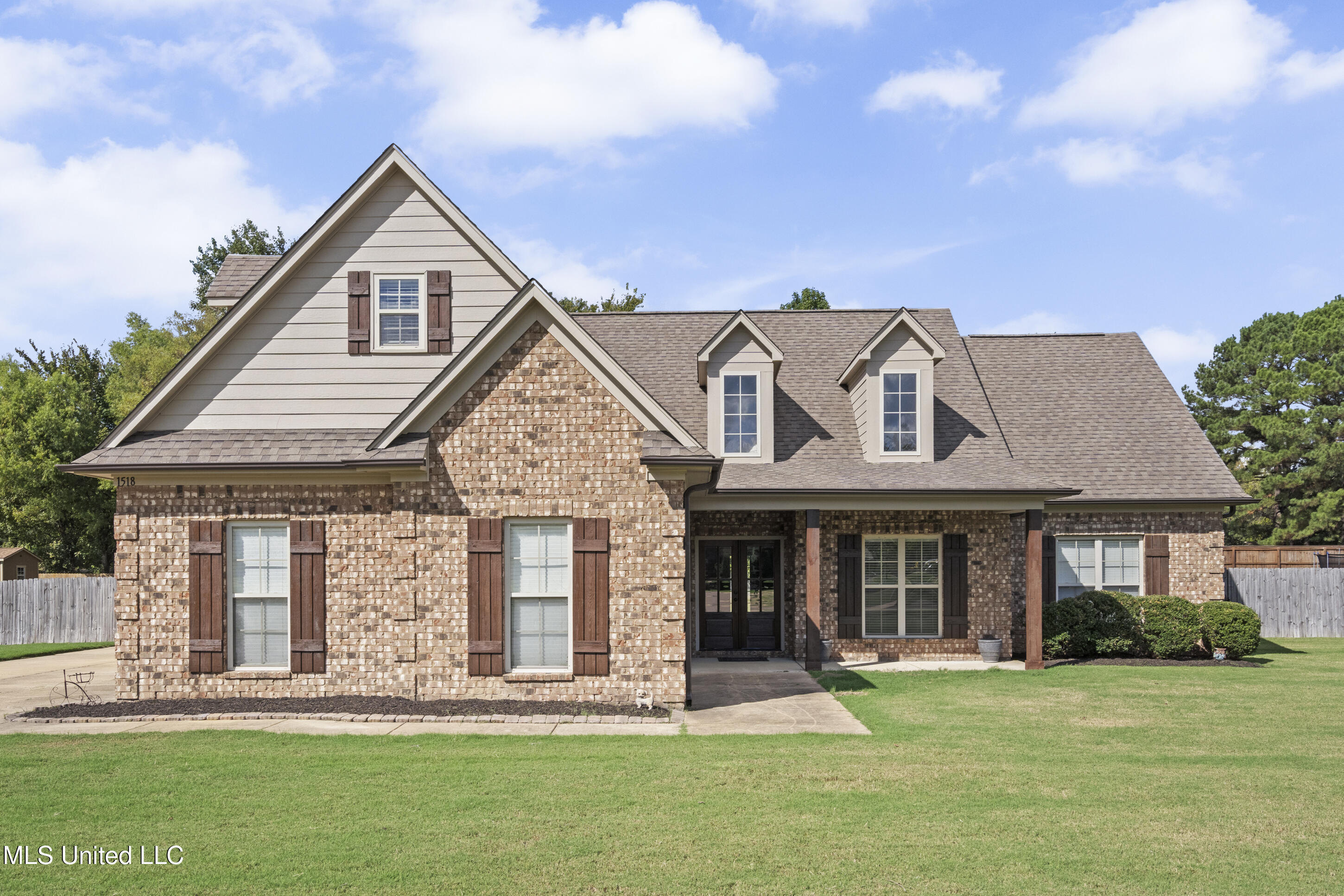 1518 Fieldstone St