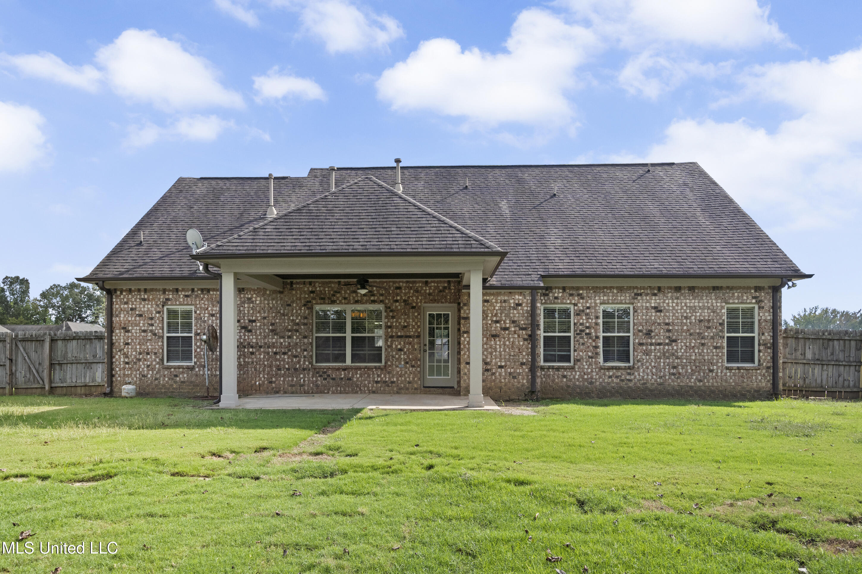 1518 Fieldstone Street Hernando, MS 38632 - Photo 32 of 41 32__dsc1641