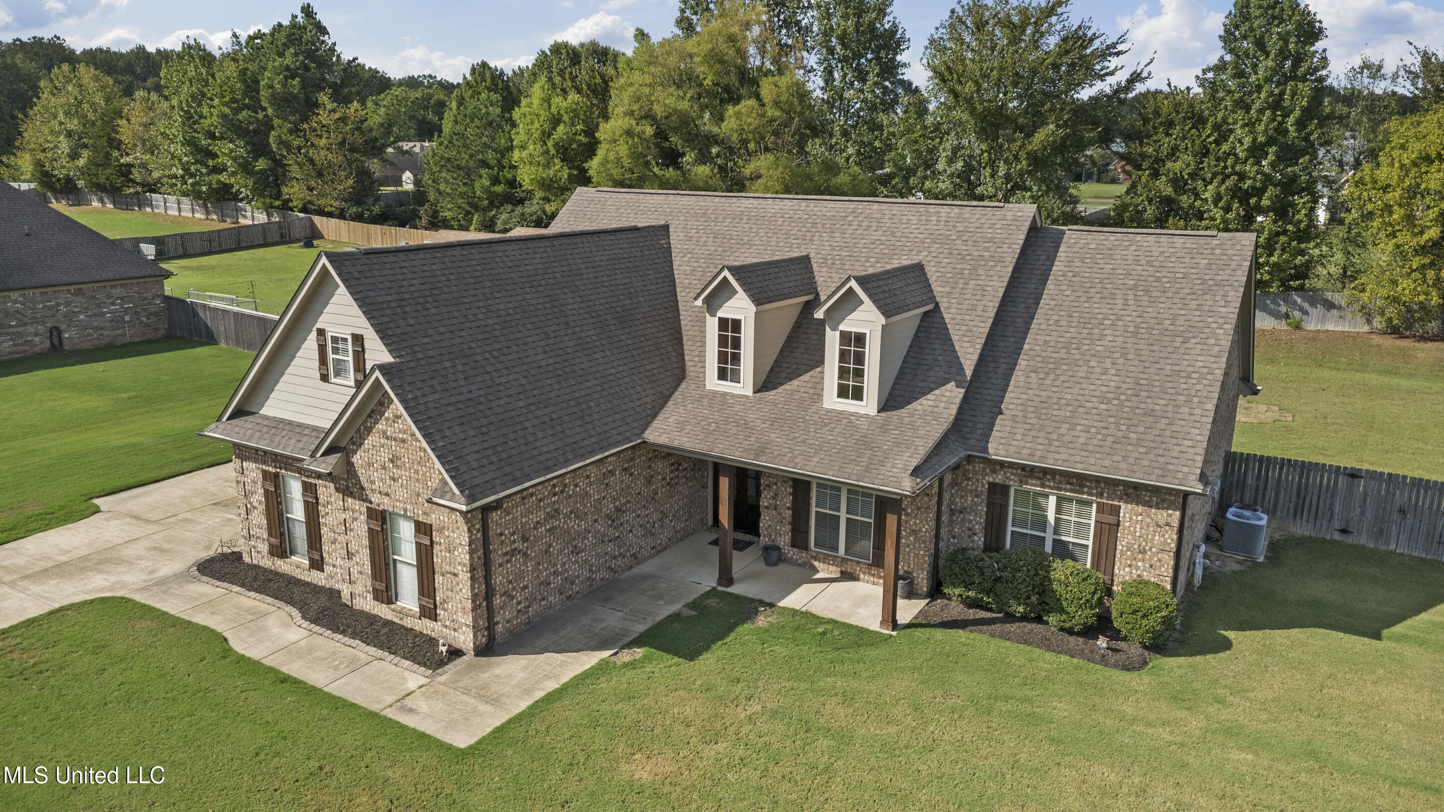 1518 Fieldstone Street Hernando, MS 38632 - Photo 39 of 41 39_dji_0024