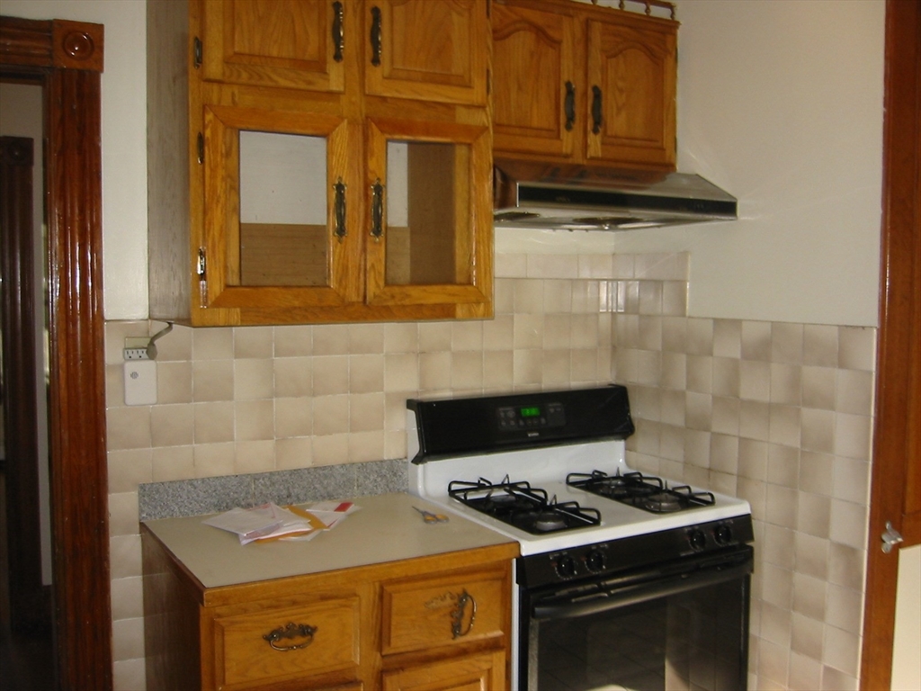 7-9 Eric Road Boston, MA 02134 - Photo 14 of 28