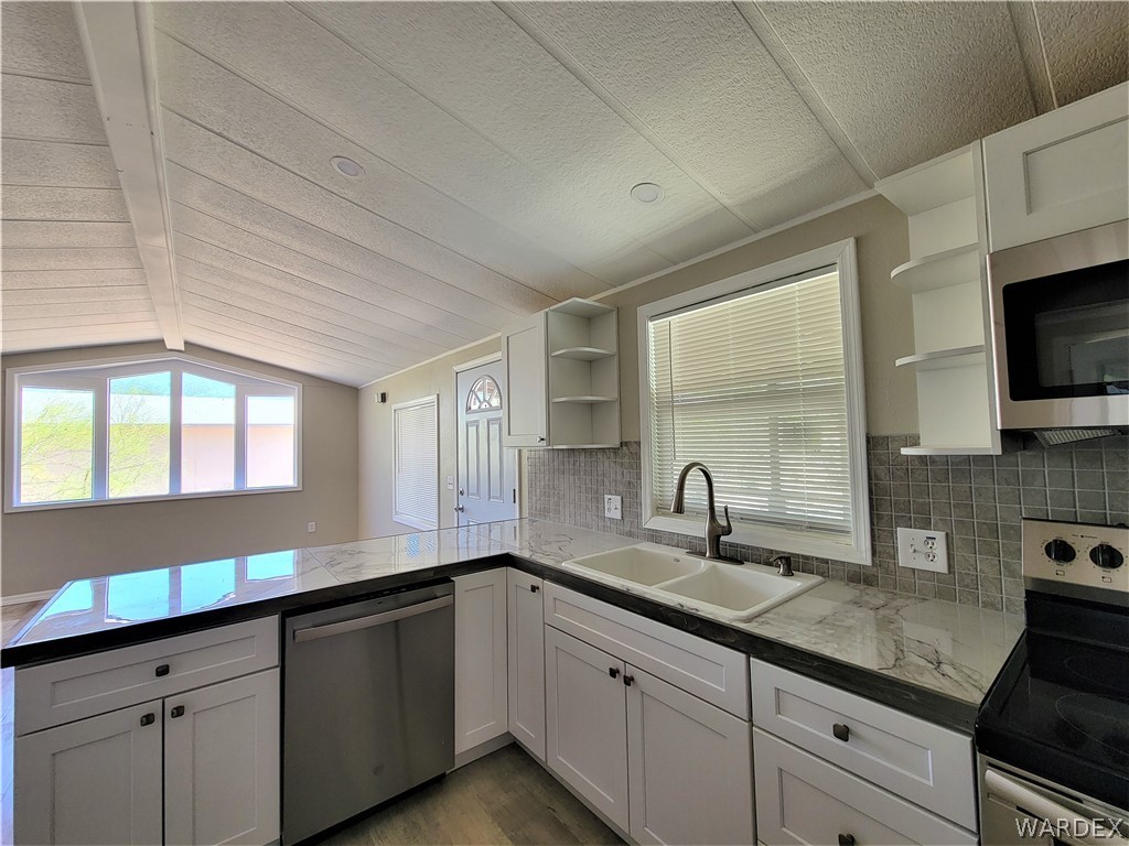 3185 Kayenta Road Golden Valley, AZ 86413 - Photo 14 of 33