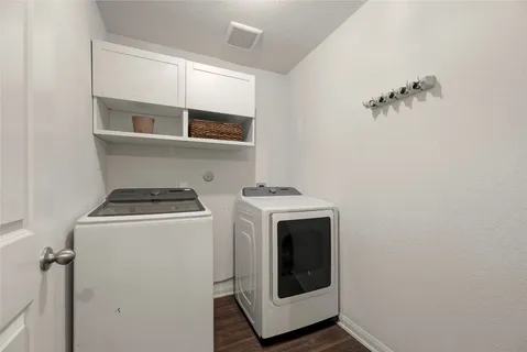 $275,000 | 2417 Nautica Terrace, Texas City, TX 77568