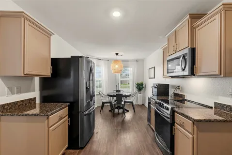 $275,000 | 2417 Nautica Terrace, Texas City, TX 77568