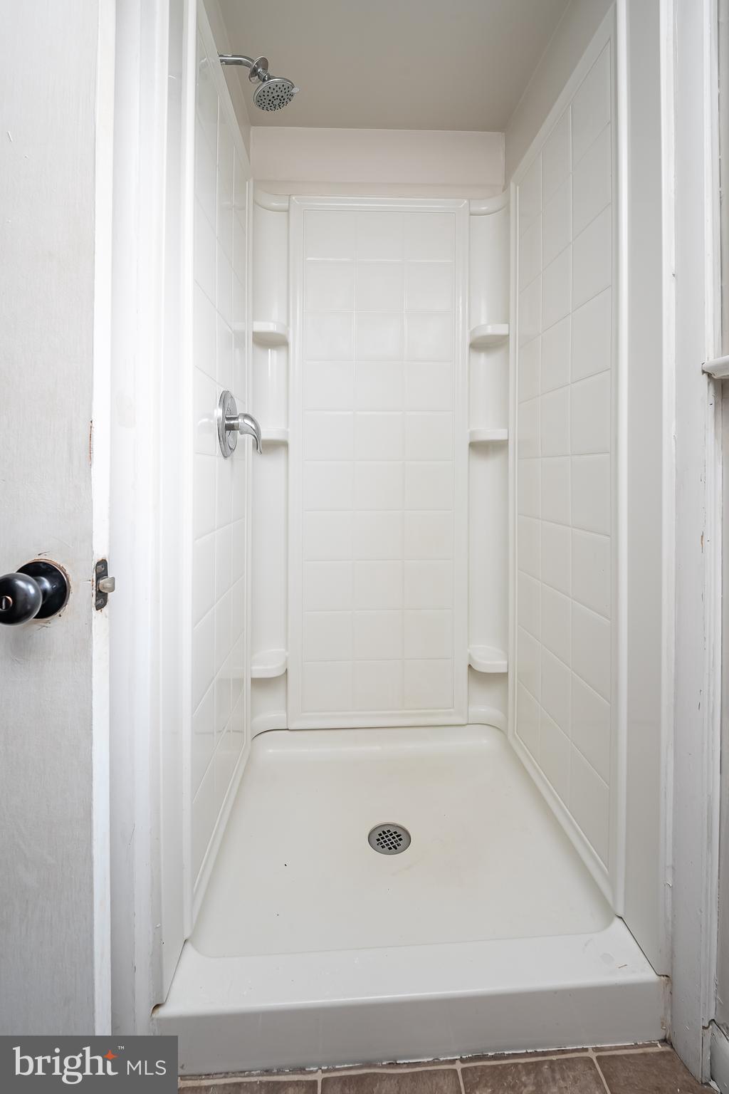 442 Saylors Mill Road Spring City, PA 19475 - Photo 18 of 26 a bathroom with a bath tub