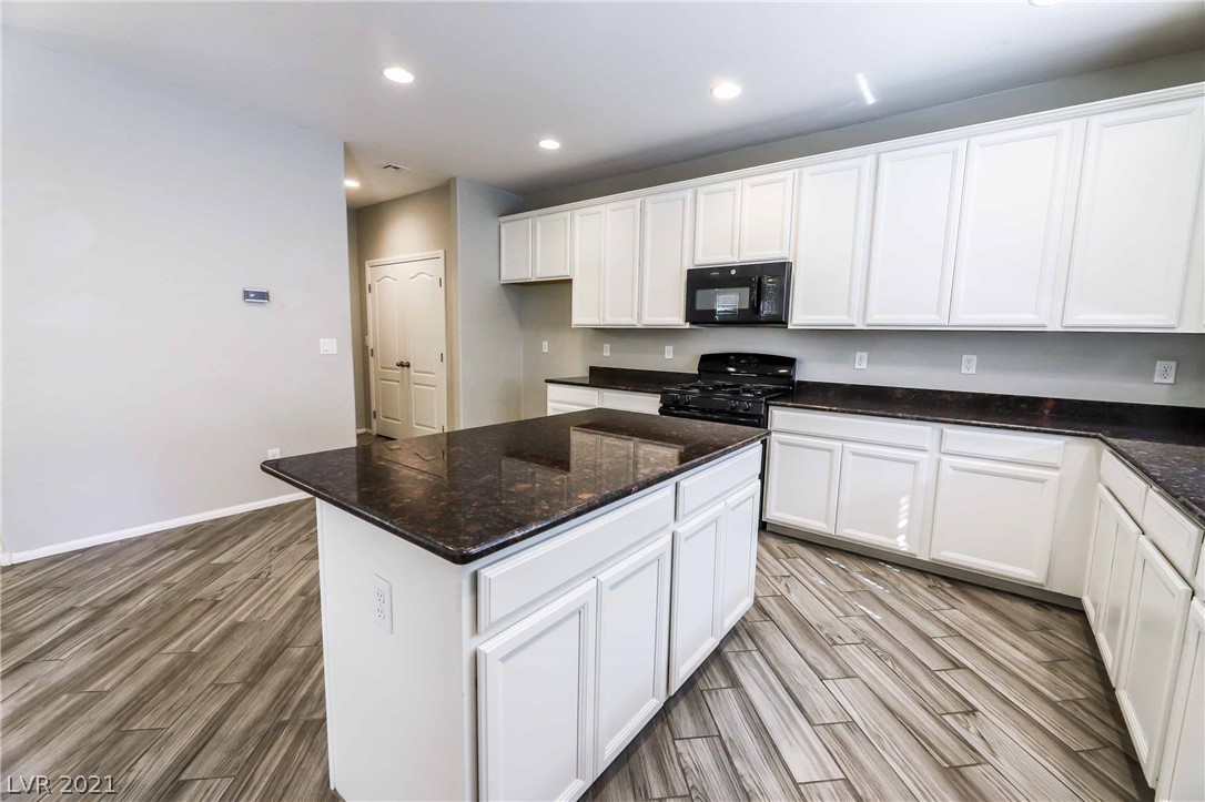 860 Earth Luster Road Las Vegas, NV 89178 - Photo 11 of 42 Gallery Image 11