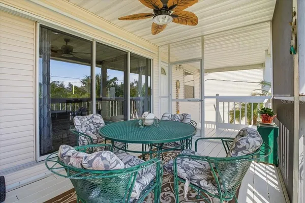 $689,999 | 7611 Mako Drive, Hudson, FL 34667