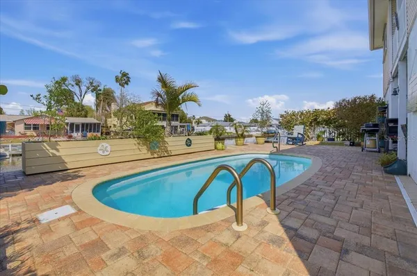 $689,999 | 7611 Mako Drive, Hudson, FL 34667