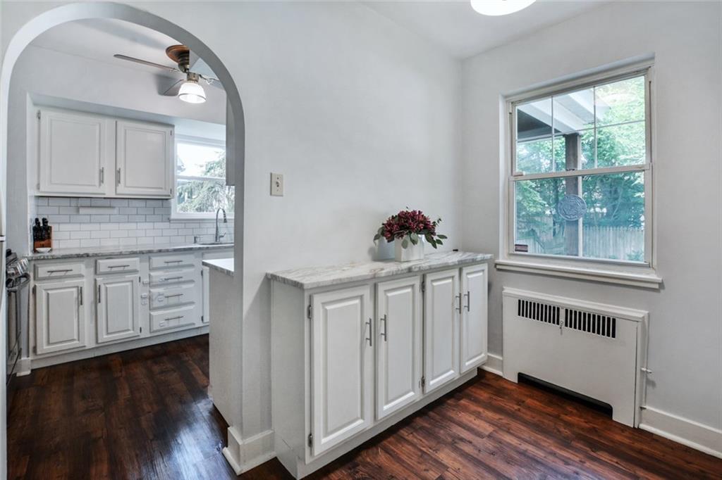 1530 Pennock Road Pittsburgh, PA 15212 - Photo 14 of 25 Gallery Image 14