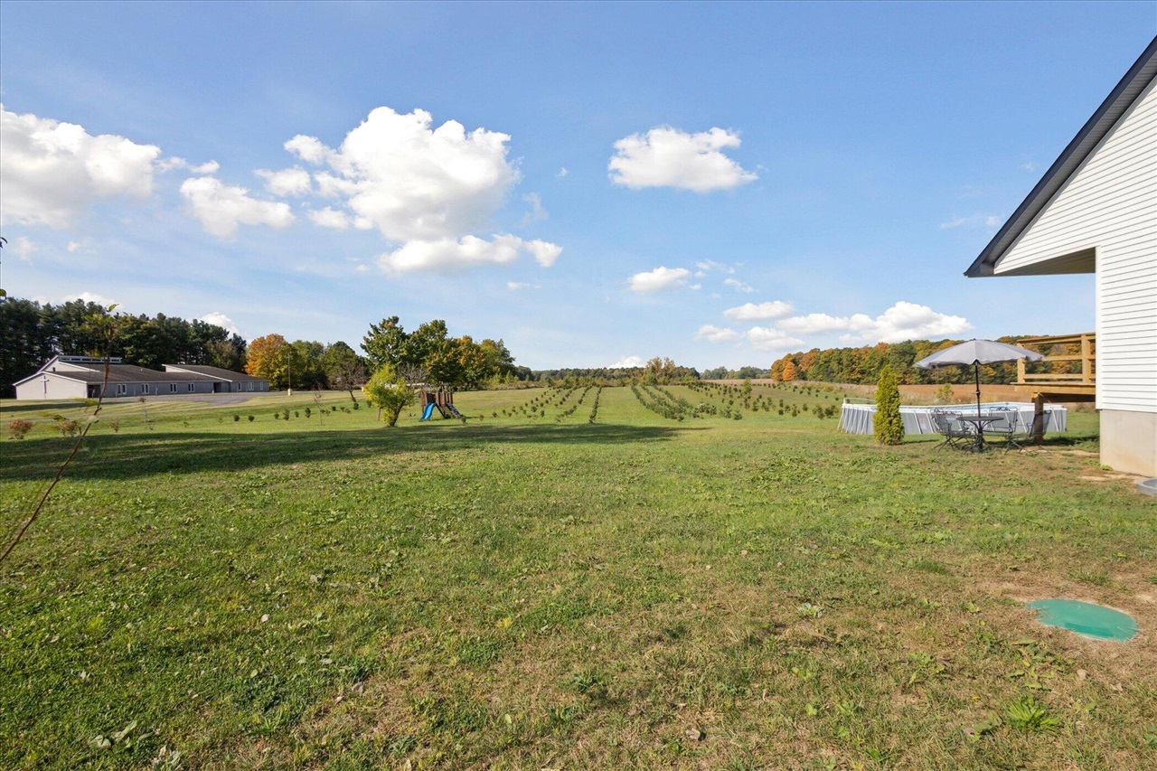 2434 South Cochran Road Charlotte, MI 48813 - Photo 45 of 65 Gallery Image 45
