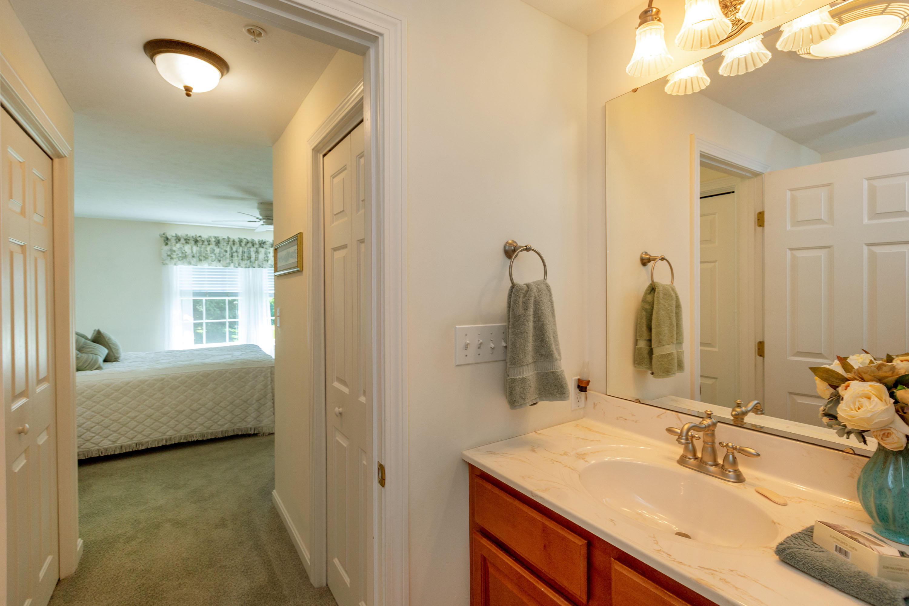 1 Ridgefield Drive, Unit #60 Gorham, ME 04038 - Photo 33 of 56 1 (36)
