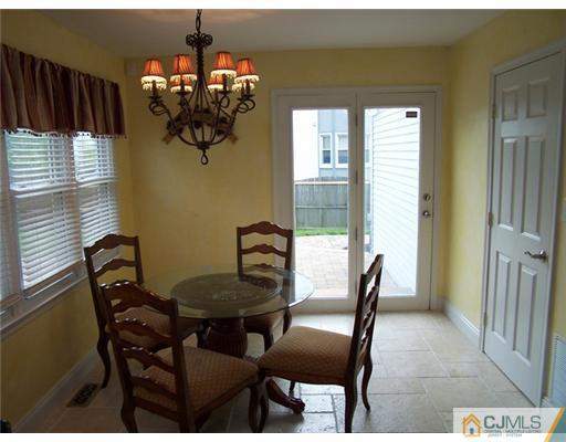 42 Oakland Road Old Bridge, NJ 08857 - Photo 15 of 25 Gallery Image 15
