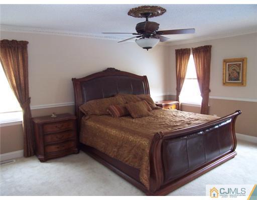 42 Oakland Road Old Bridge, NJ 08857 - Photo 16 of 25 Gallery Image 16