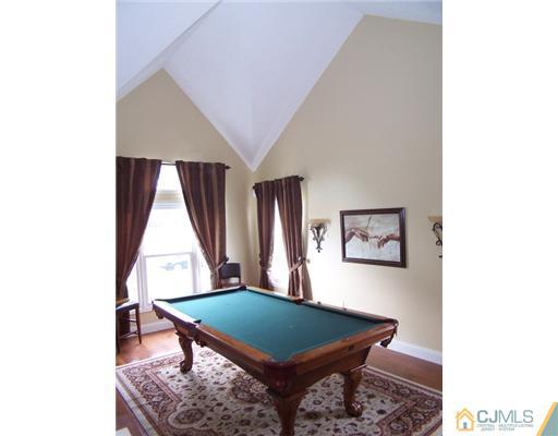 42 Oakland Road Old Bridge, NJ 08857 - Photo 7 of 25 Gallery Image 7