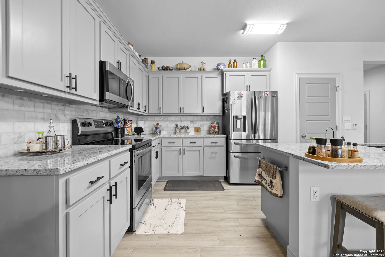 118 Red Tail Cove Spring Branch, TX 78070 - Photo 13 of 41