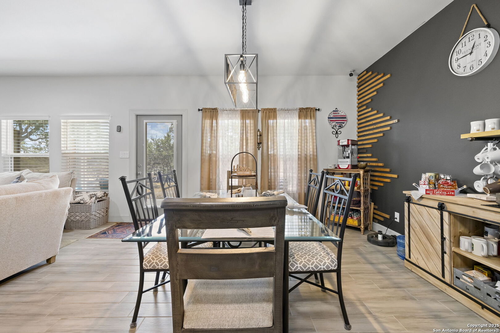 118 Red Tail Cove Spring Branch, TX 78070 - Photo 14 of 41