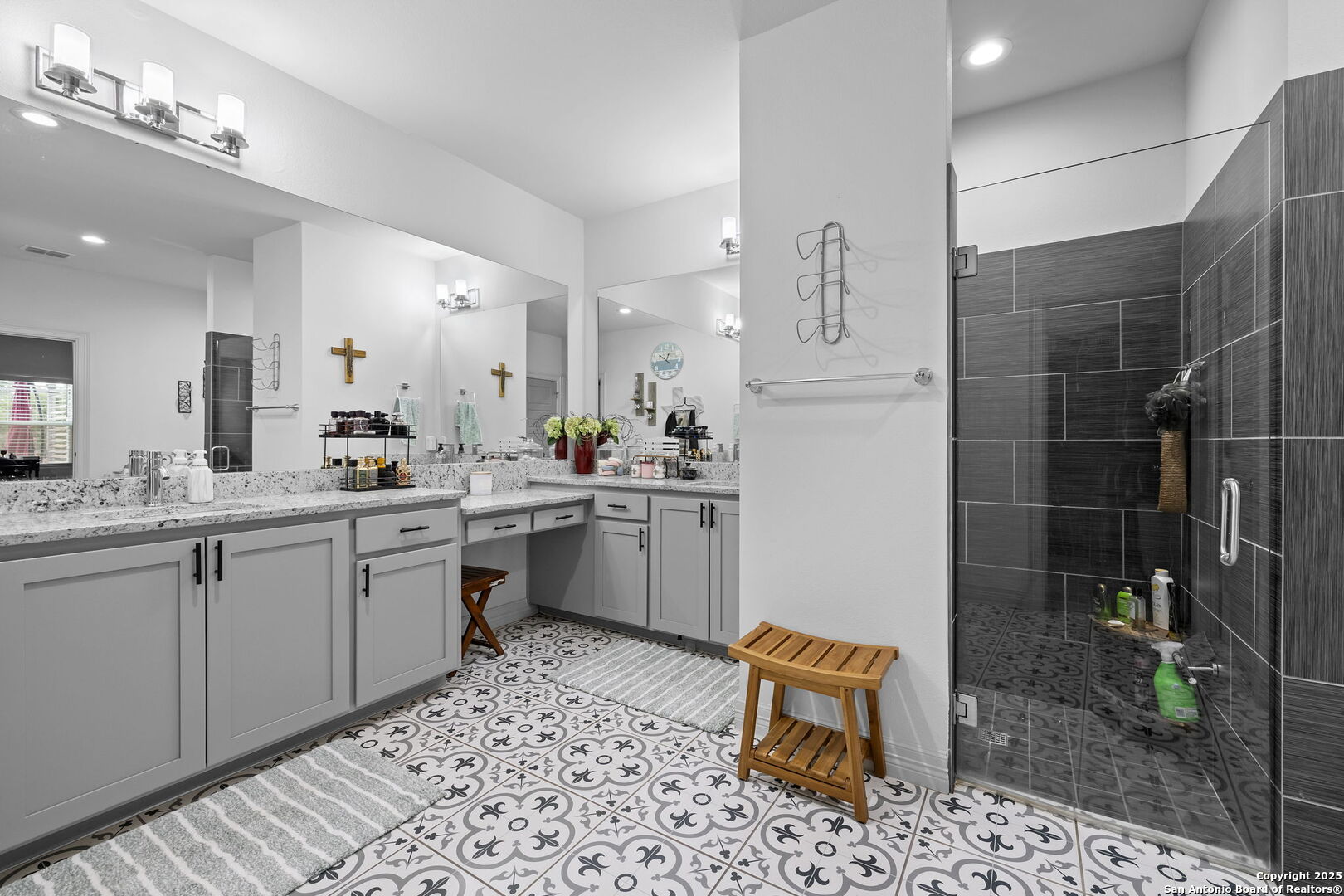 118 Red Tail Cove Spring Branch, TX 78070 - Photo 22 of 41