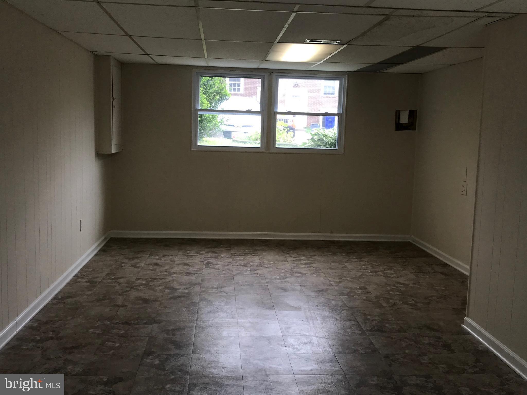 17553 Kohlhoss Road Poolesville, MD 20837 - Photo 7 of 17 a view of a room with wooden floor and windows