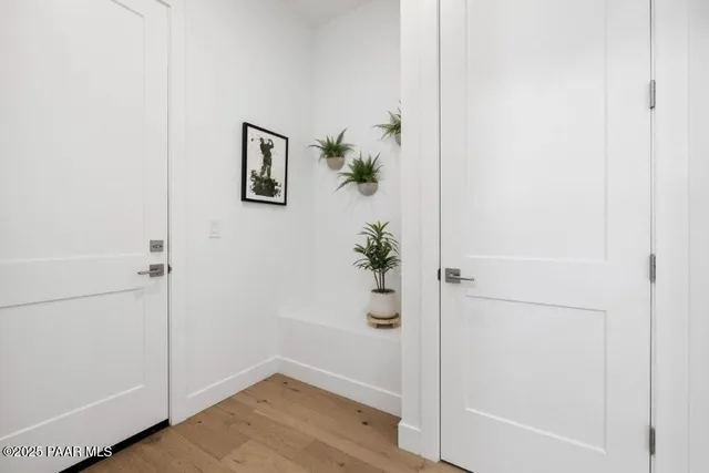 a view of an entryway