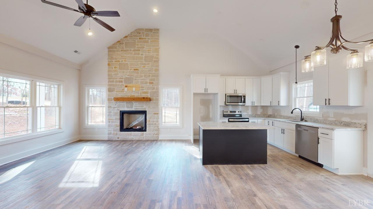 87 Greenhouse Road Rustburg, VA 24588 - Photo 6 of 50 Gallery Image 6