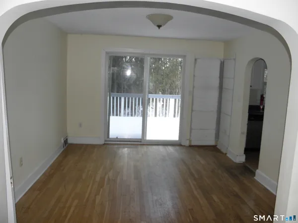 $295,000 | 31 Woodland Drive, Norwich, CT 06360