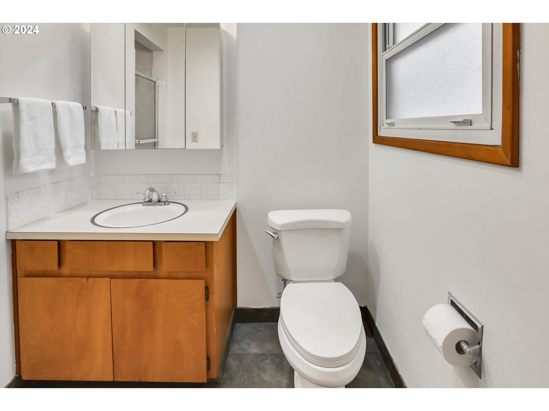 4775 Southeast Robin Road Milwaukie, OR 97267 - Photo 20 of 30 Gallery Image 20
