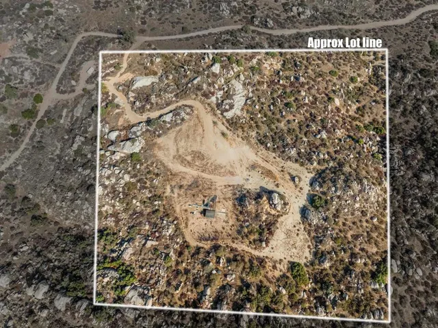 $250,000 | 0 429-120-008, Nuevo, CA 92567