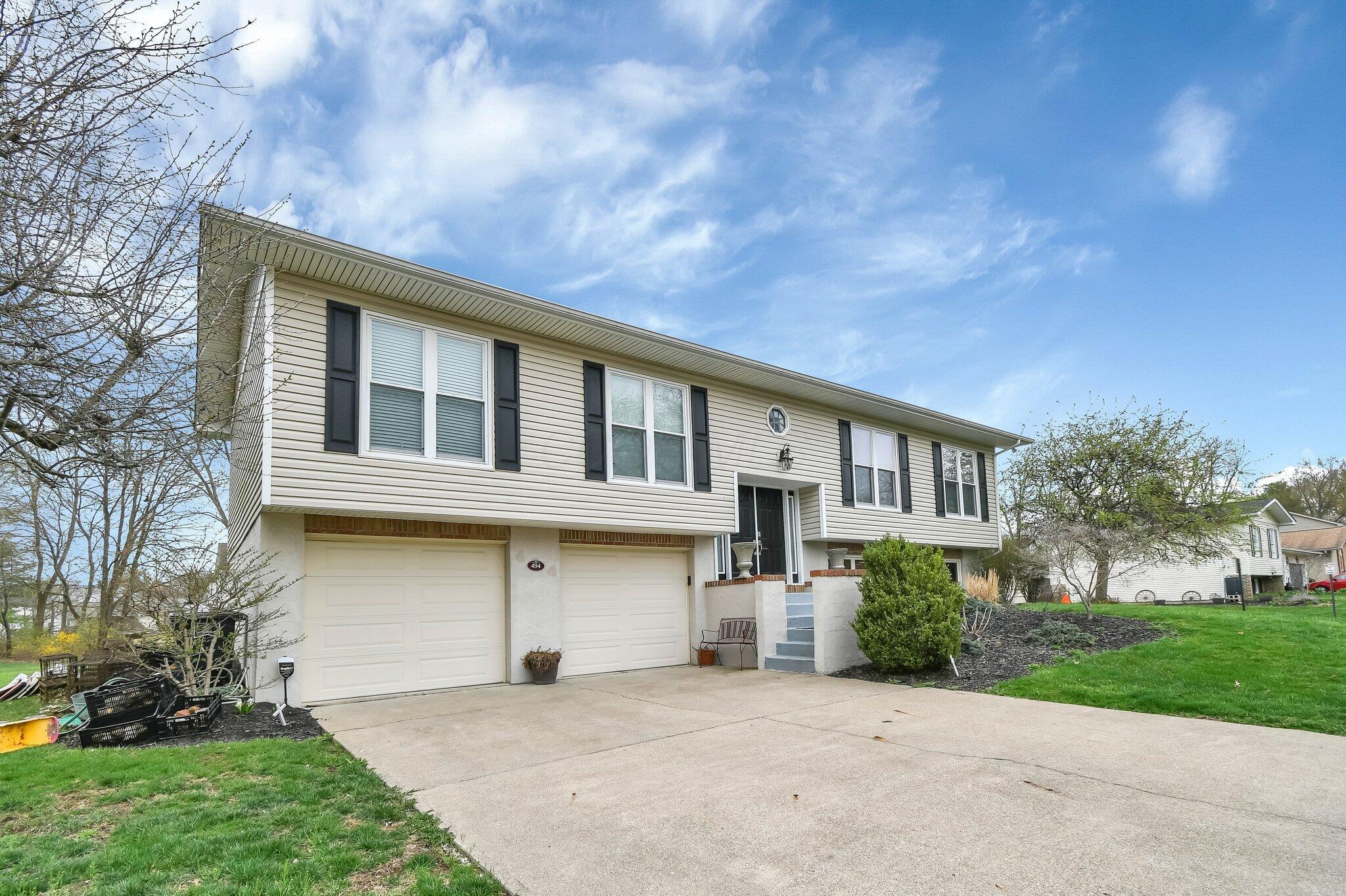 494 Sells Road Lancaster, OH 43130 - Photo 2 of 35 2-web-or-mls-494-sells-rd