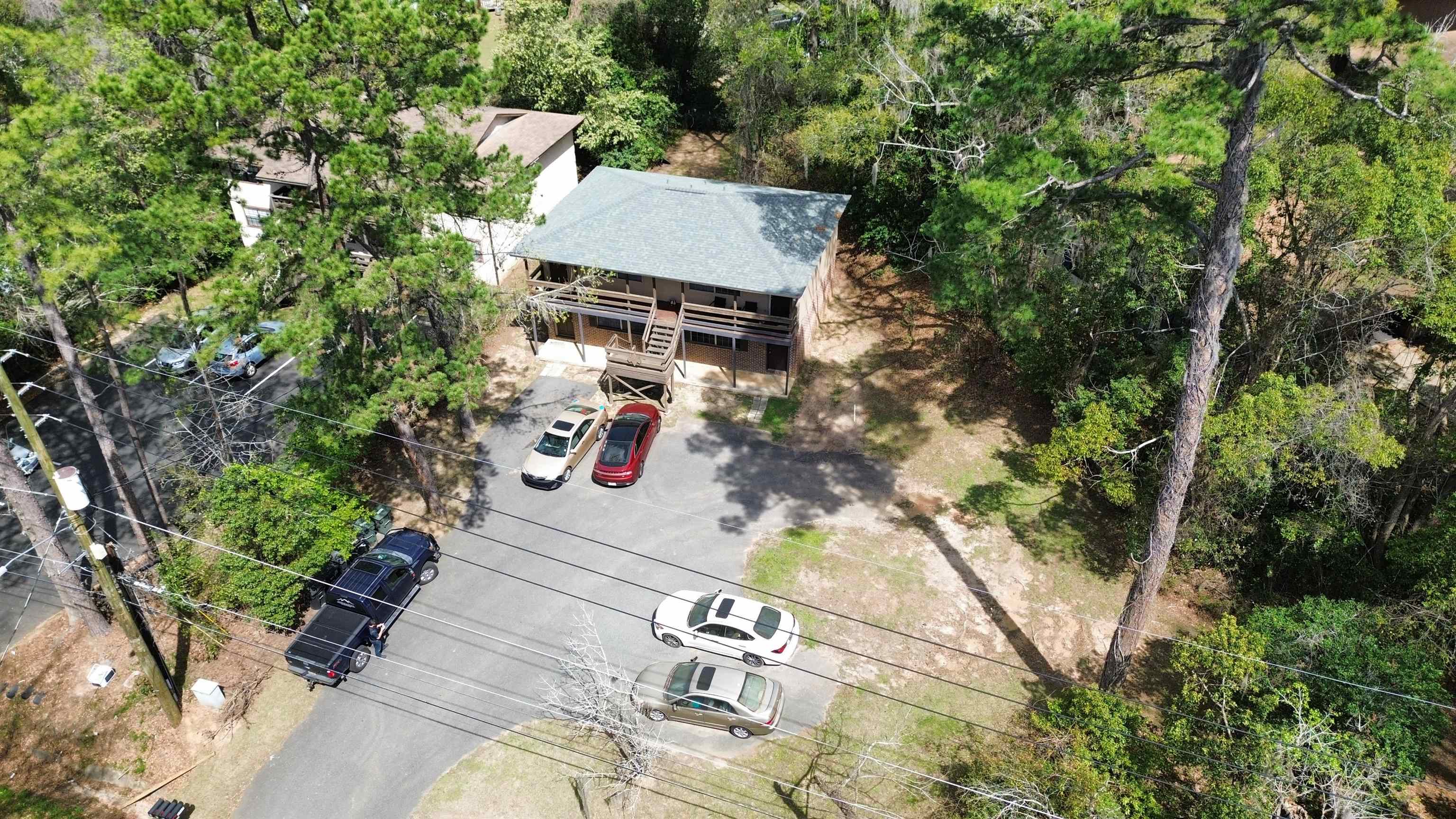 2517 Old Bainbridge Road Tallahassee, FL 32303 - Photo 2 of 3