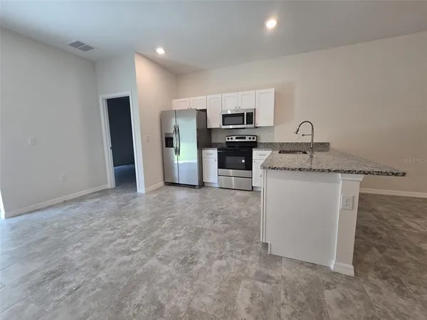 $1,700 | 2025 Dunbar Street, Unit 2025, Bartow, FL 33830