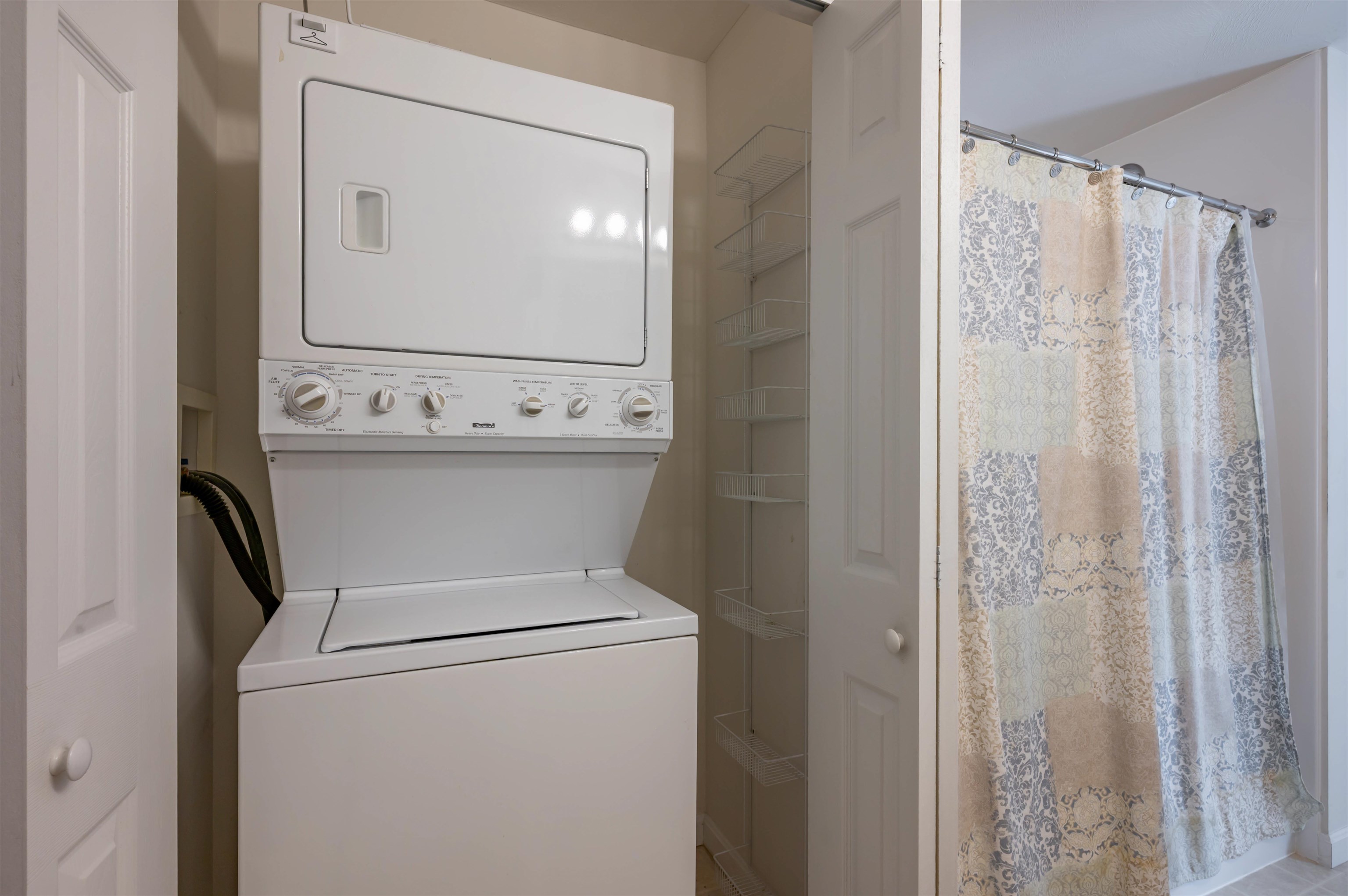 65 Fordway Extension, Unit 1307 Derry, NH 03038 - Photo 16 of 28