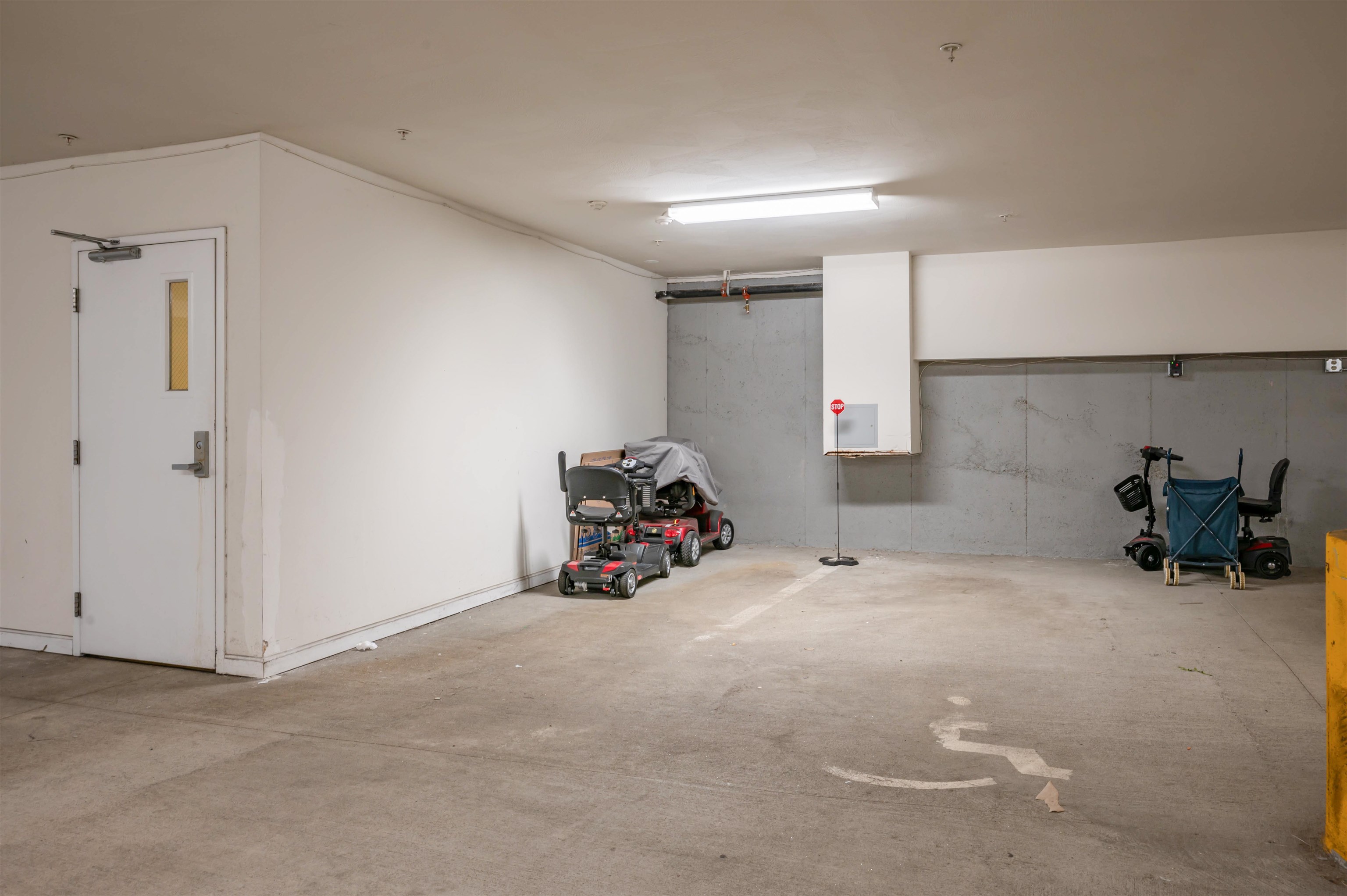 65 Fordway Extension, Unit 1307 Derry, NH 03038 - Photo 25 of 28