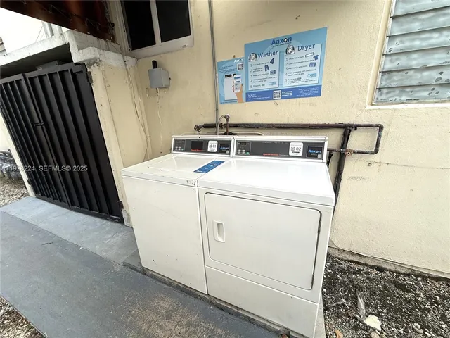 $1,800 | 6885 Byron Avenue, Unit 103, Miami Beach, FL 33141