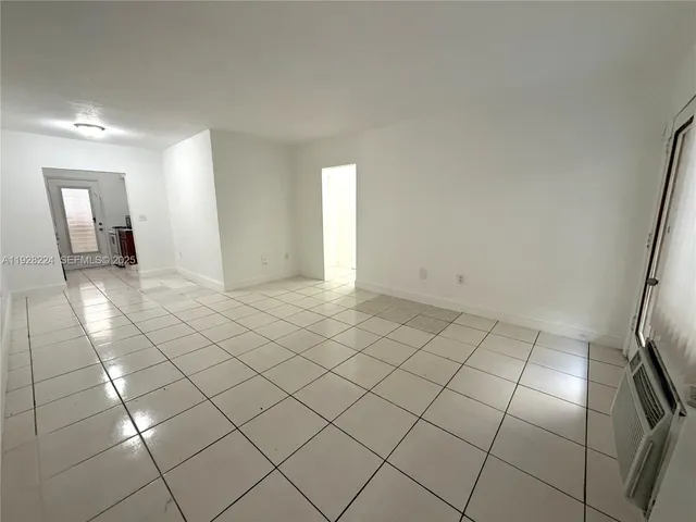 $1,800 | 6885 Byron Avenue, Unit 103, Miami Beach, FL 33141