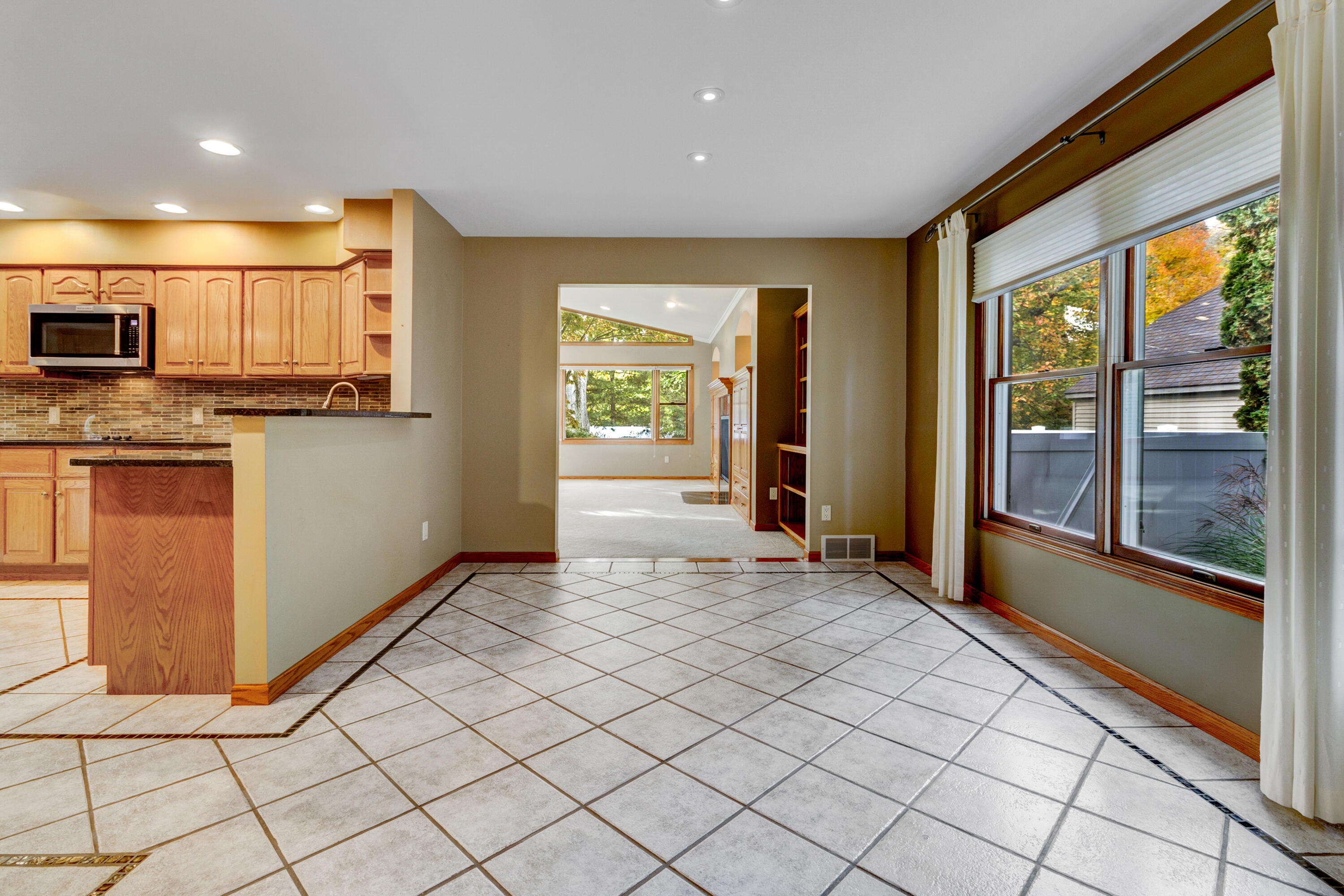 1415 Rood Point Road Norton Shores, MI 49441 - Photo 17 of 77 Ernie Sesselmann - 1415 Rood Point Rd-12