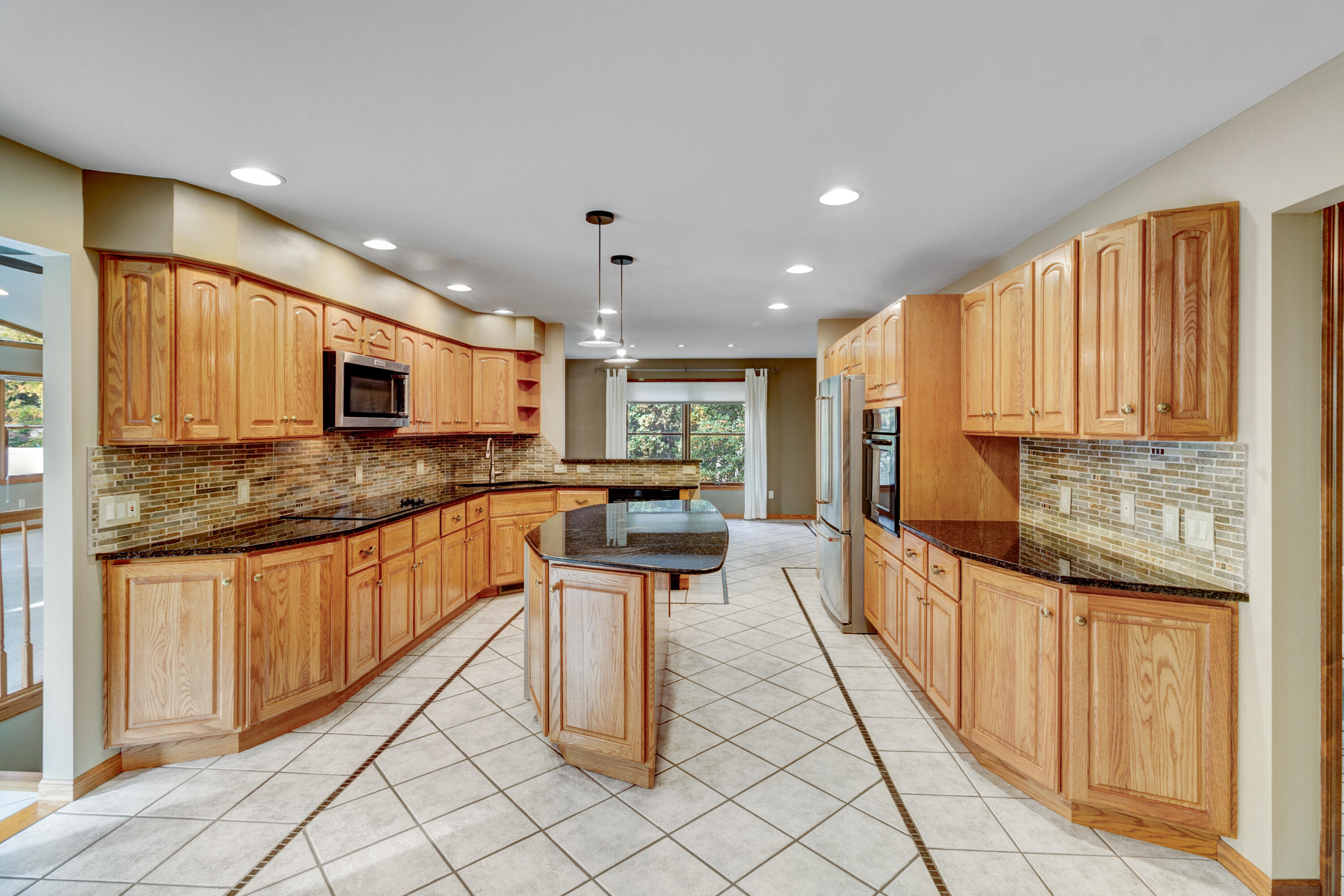 1415 Rood Point Road Norton Shores, MI 49441 - Photo 24 of 77 Ernie Sesselmann - 1415 Rood Point Rd-19